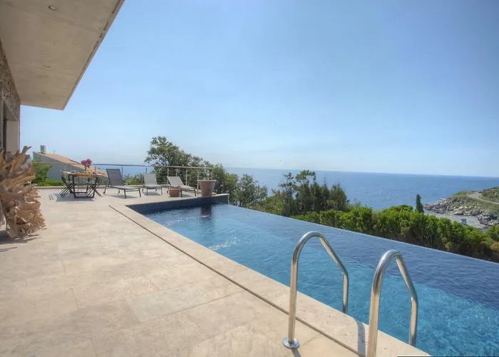 Vila U Sole Castellare Pietracorbara