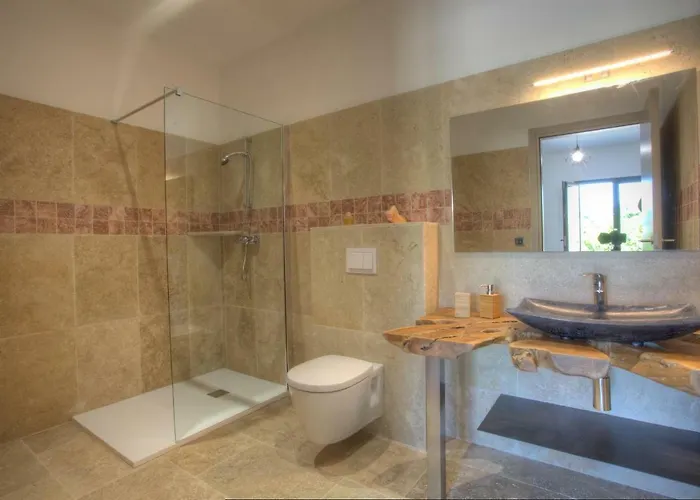 Villa U Sole Castellare *